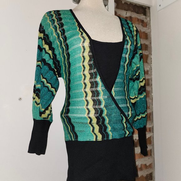 Bebe Chevron Zig Zag Multi Glitter Lightweight Sweater Size M Medium - Picture 2 of 4